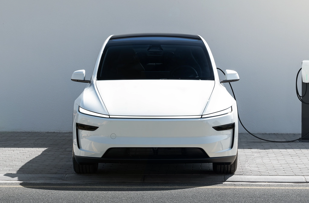 Tesla Model Y L