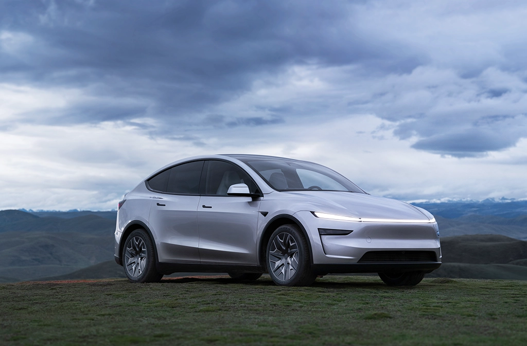 Tesla Model Y L
