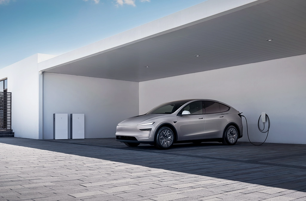 Tesla Model Y L